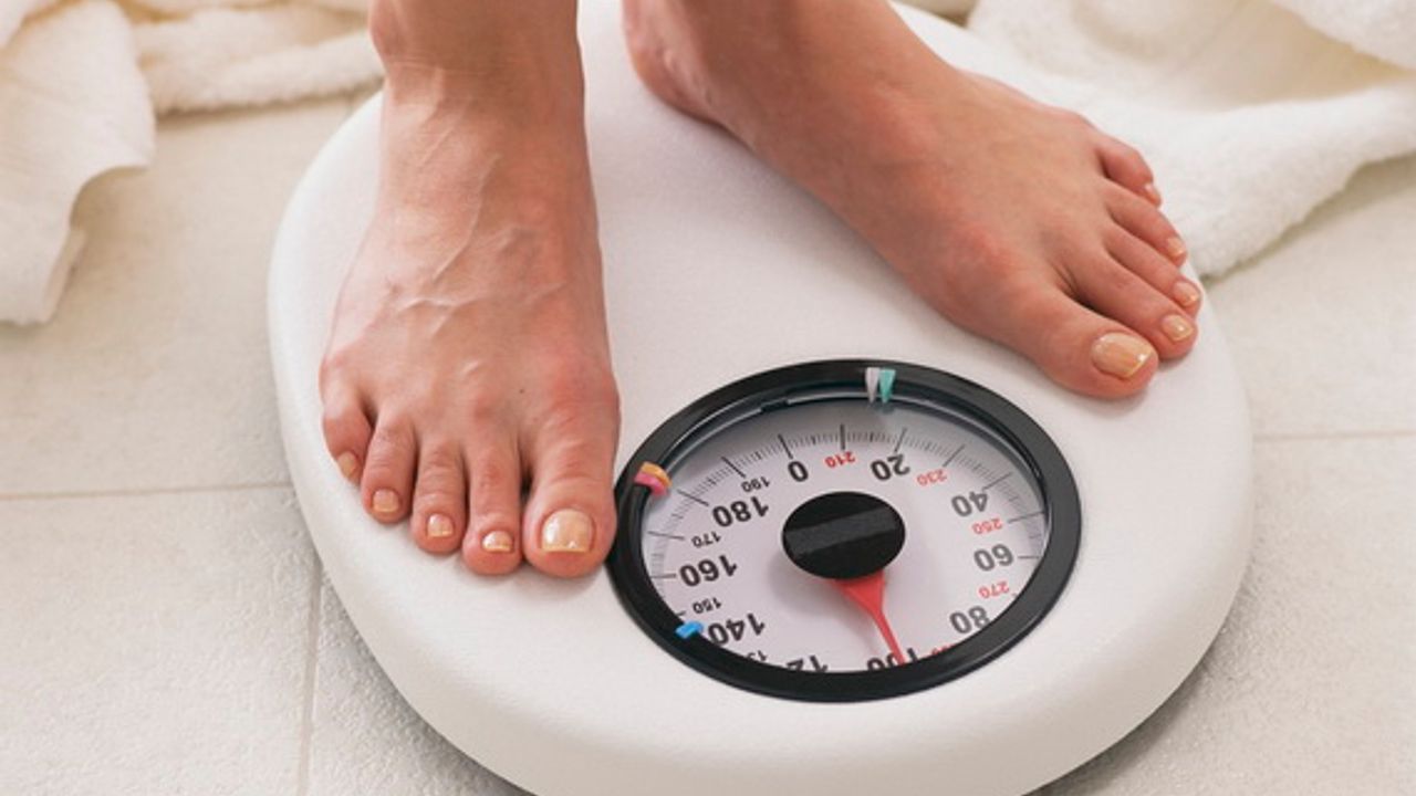 Yaşam boyu fazla kilo, rahim kanseri riskini neredeyse ikiye katlayabilir