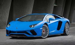 Lamborghini Aventador Son 2022 incelemesi