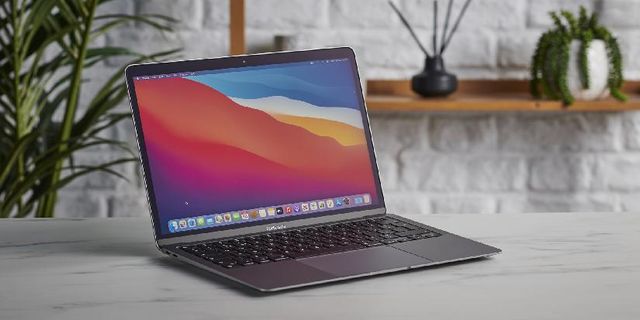 Apple'ın 15 inç MacBook Air planladığı bildiriliyor